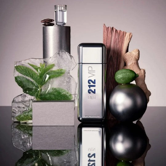 Kit Autenticus Compra 1 Lleva 3 Perfumes - 212 VIP MEN, DIOR SAUVAGE, BLEU CHANEL